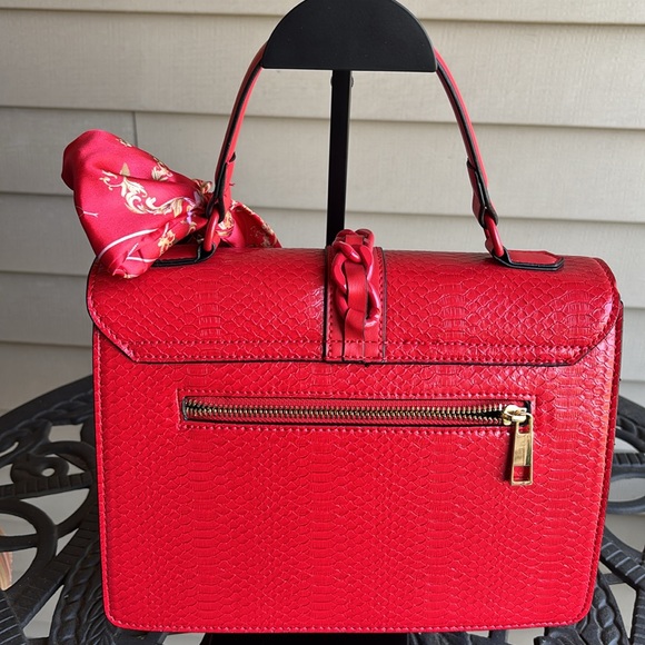 Aldo Year of the Snake Red Handbag - Picture 3 of 14